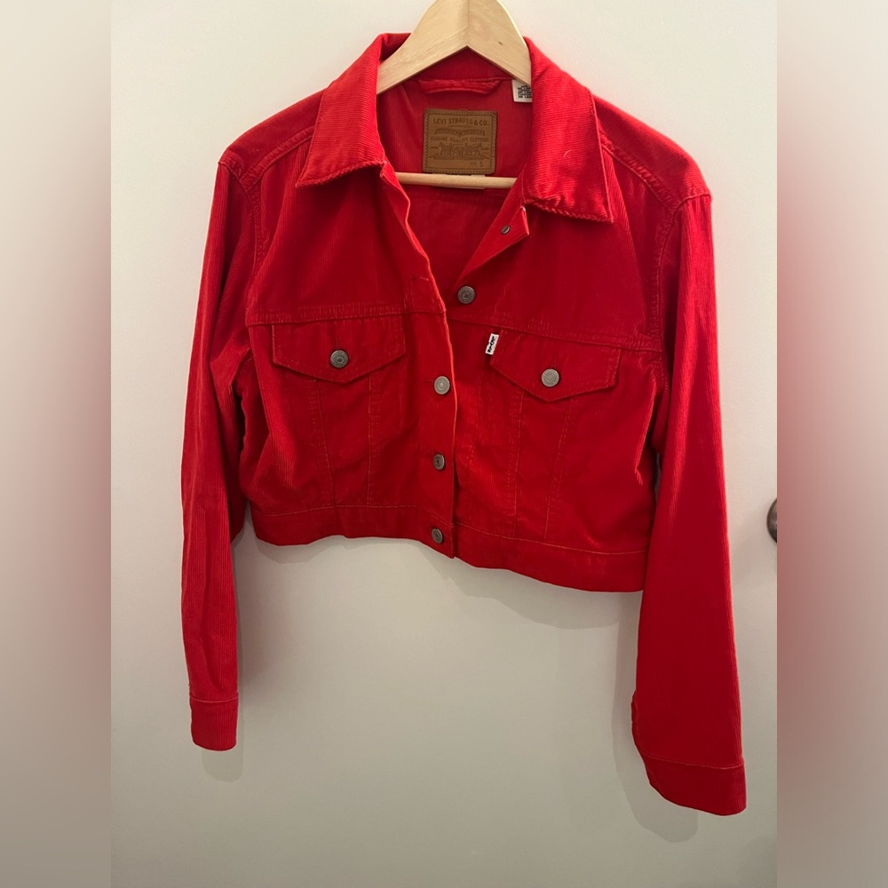 Cropped Levi’s Jean Jacket (Corduroy)